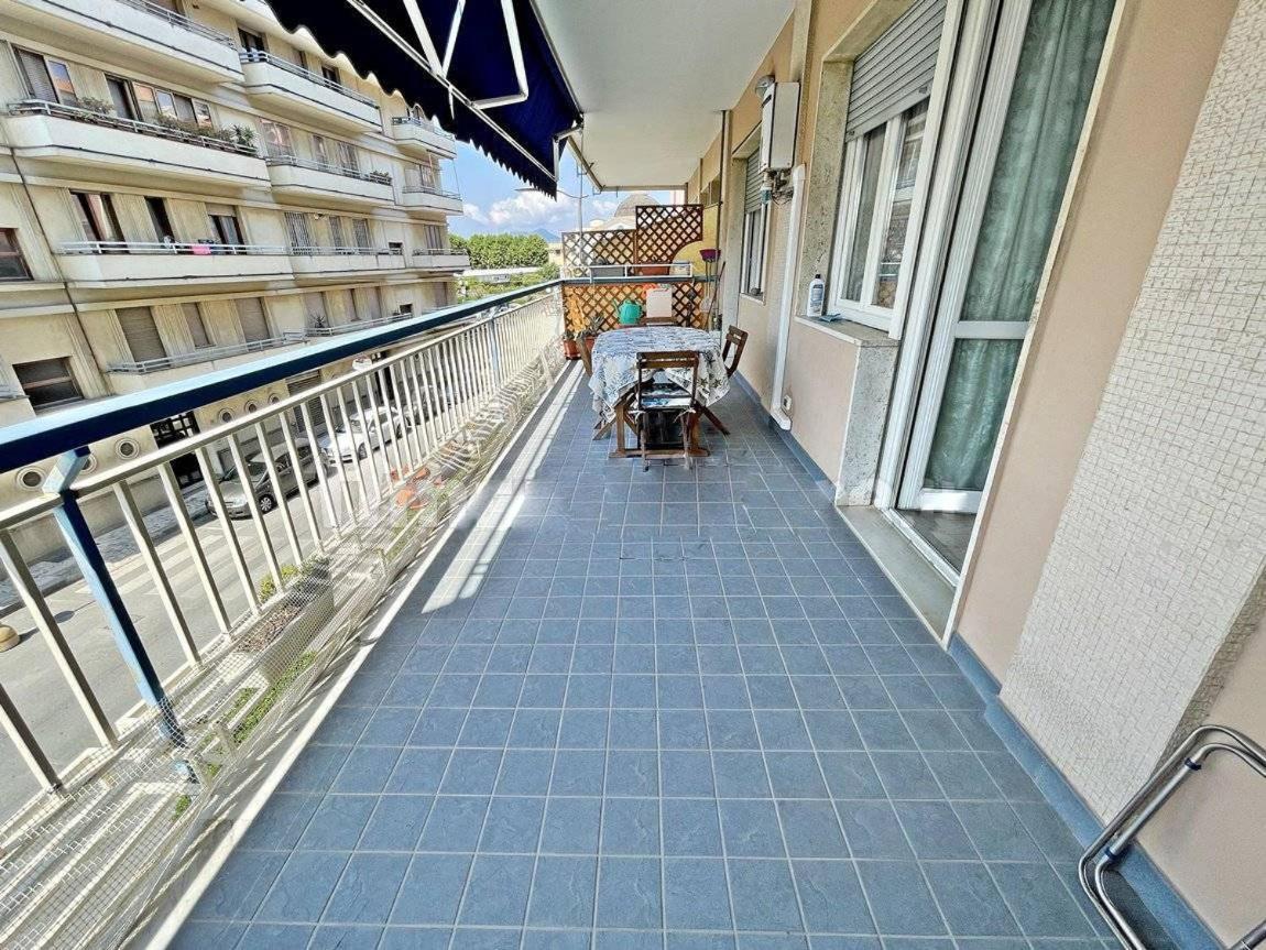 Casa Balu Apartman Chiavari Kültér fotó